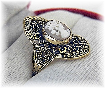 Filigree  Cameo Ring