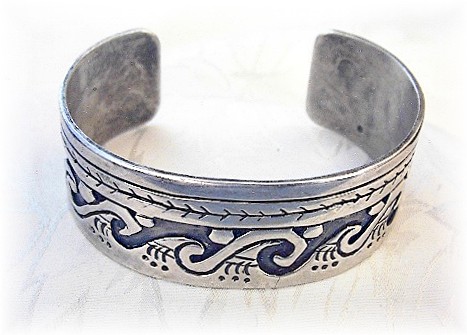 Navajo Waves Sterling Silver Cuff USA