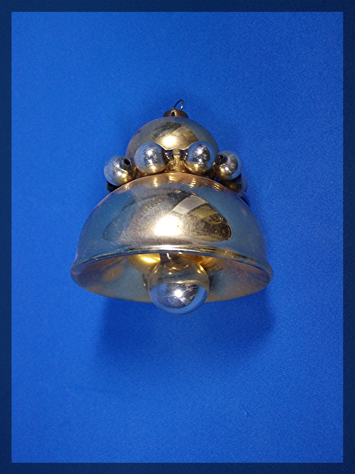 Christmas Tree Ornament, goldtone glass bell