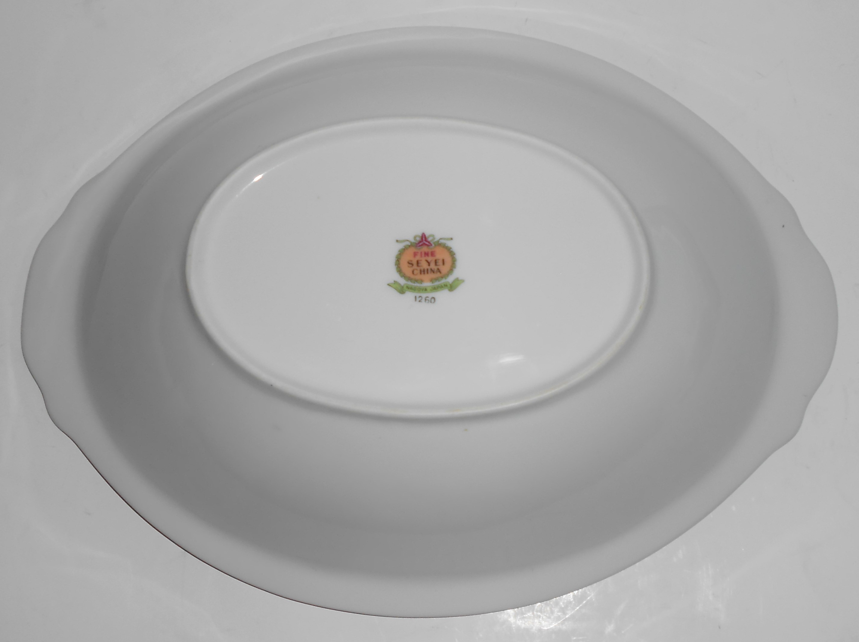 Seyei Fine China Japan Porcelain Black Geometric Veg