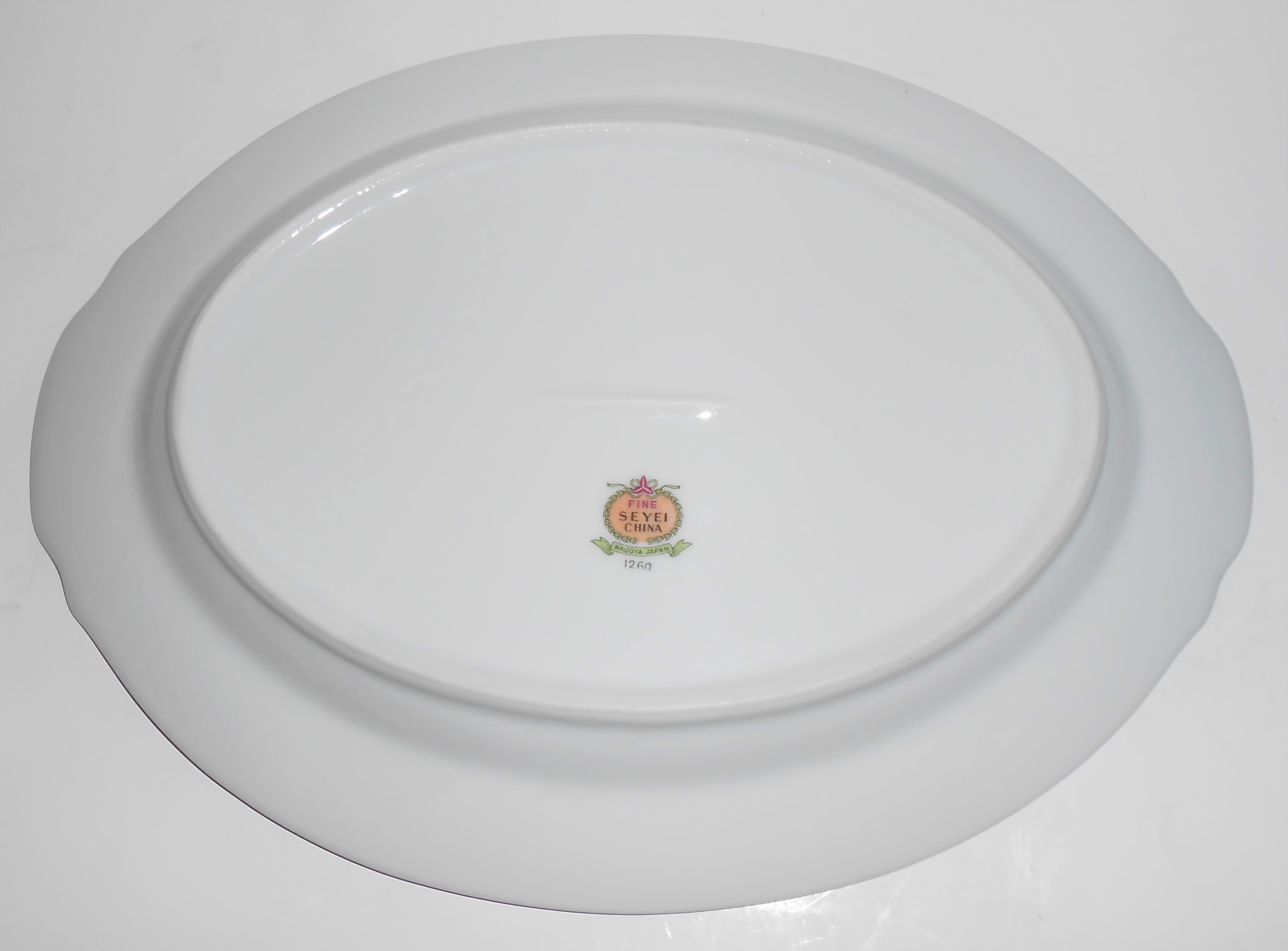 Seyei Fine China Japan Porcelain Black Geometric Pl