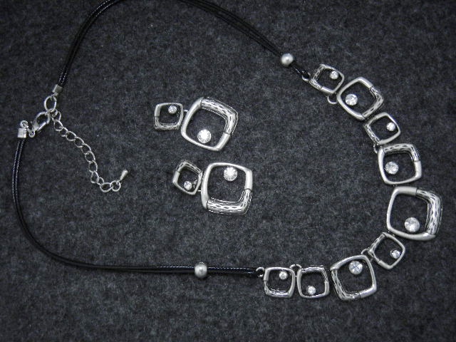 Costume Necklace Black Cord  drop Post Earrings