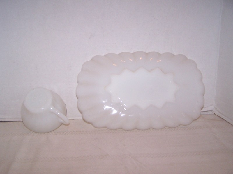 Milk Glass Snack Plate & Cup, Swirl Design, Anchor Hocking Fire King