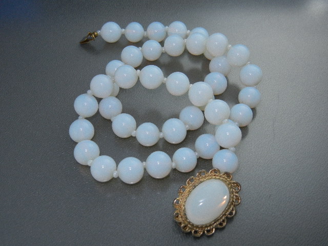 Glass Moonstone Necklace Gold Tone Clasp