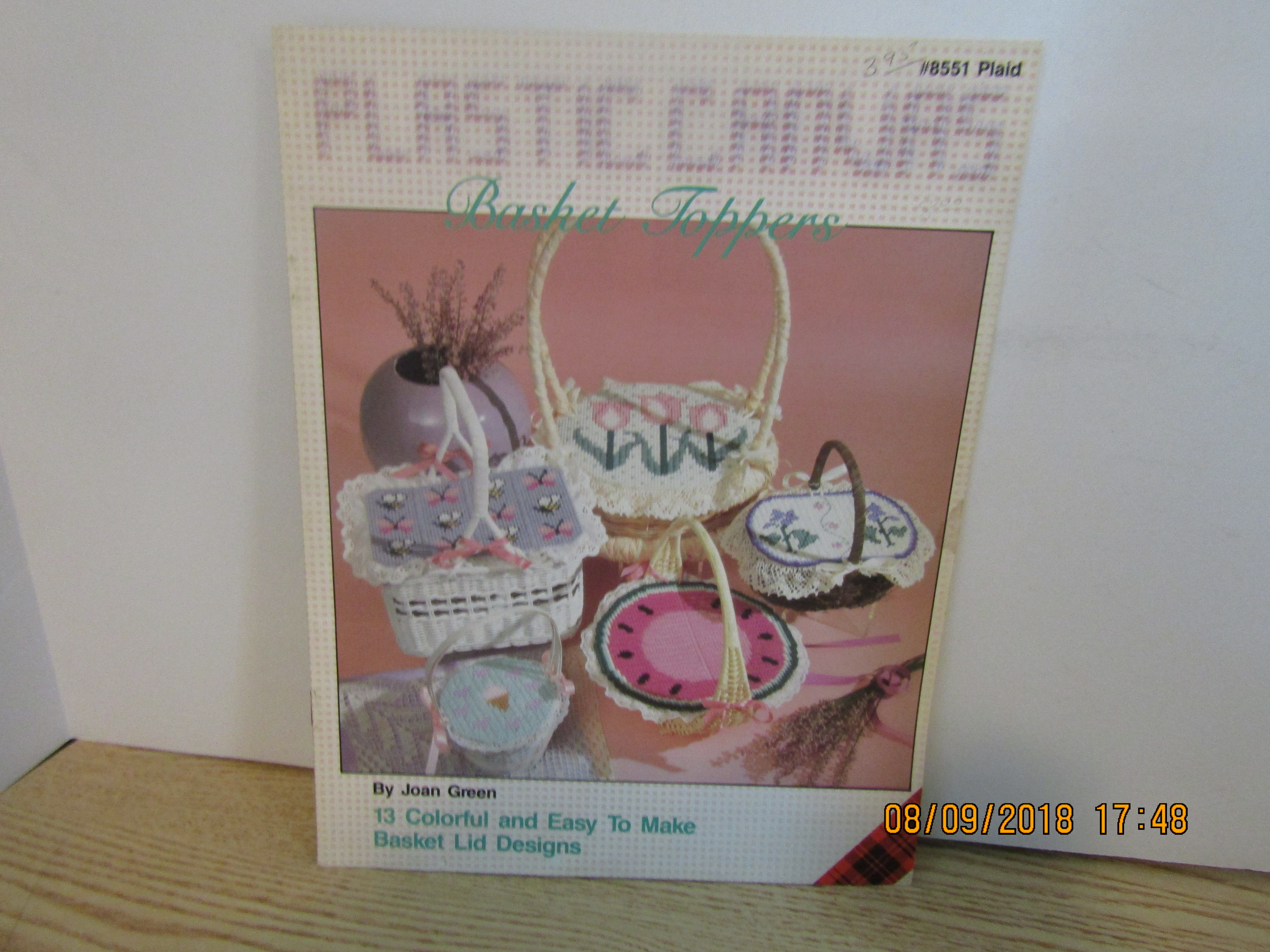 Plaid Craft Book Plastic Canvas Basket Toppers  #8551
