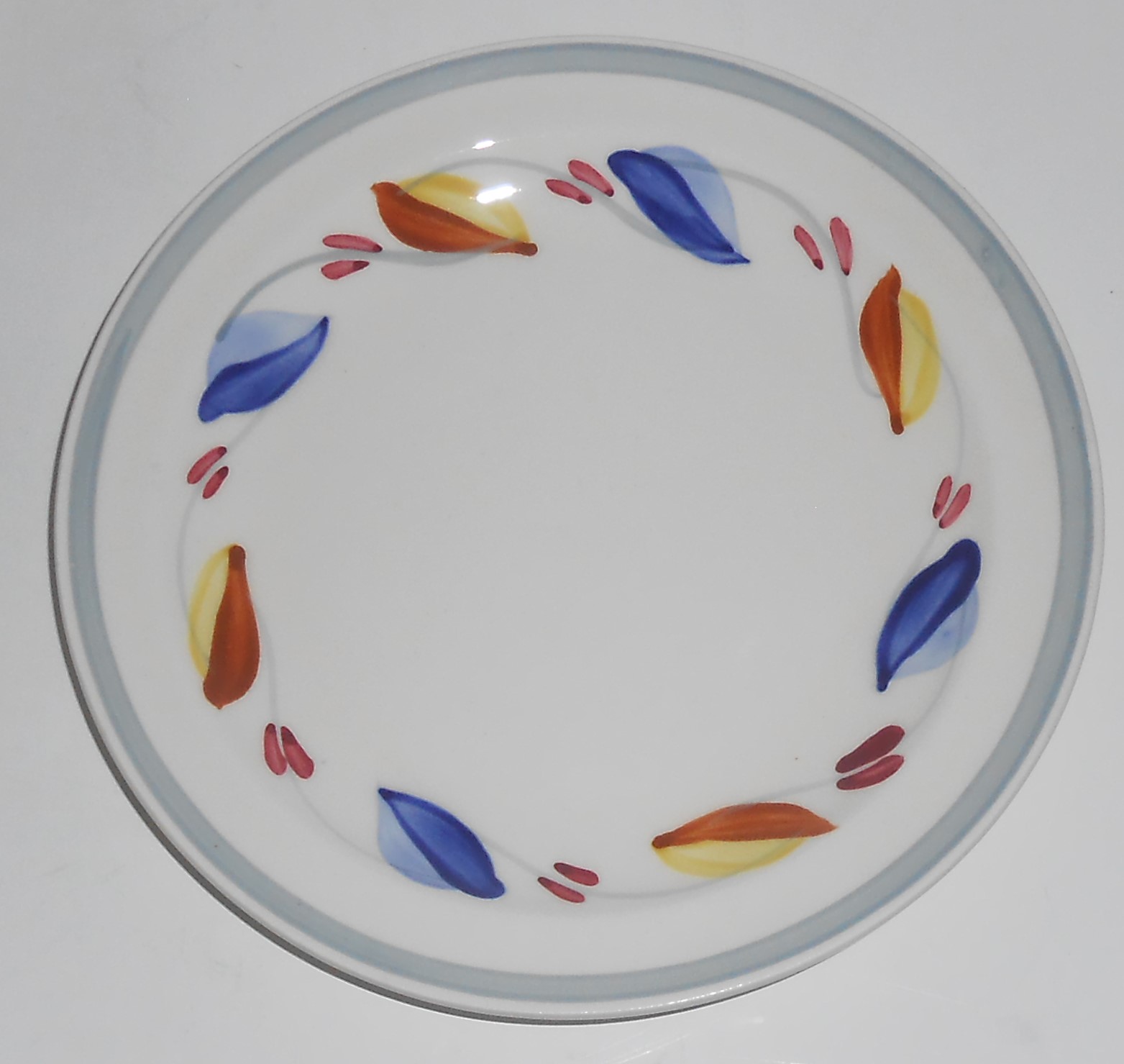 Vernon Kilns Pottery Hand Decorated Susan Bread Plate