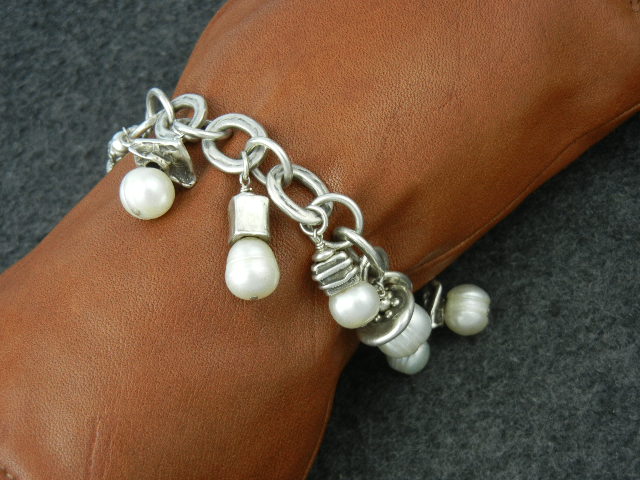 Charm Bracelet Sterling Silver Freshwater Pearls RM