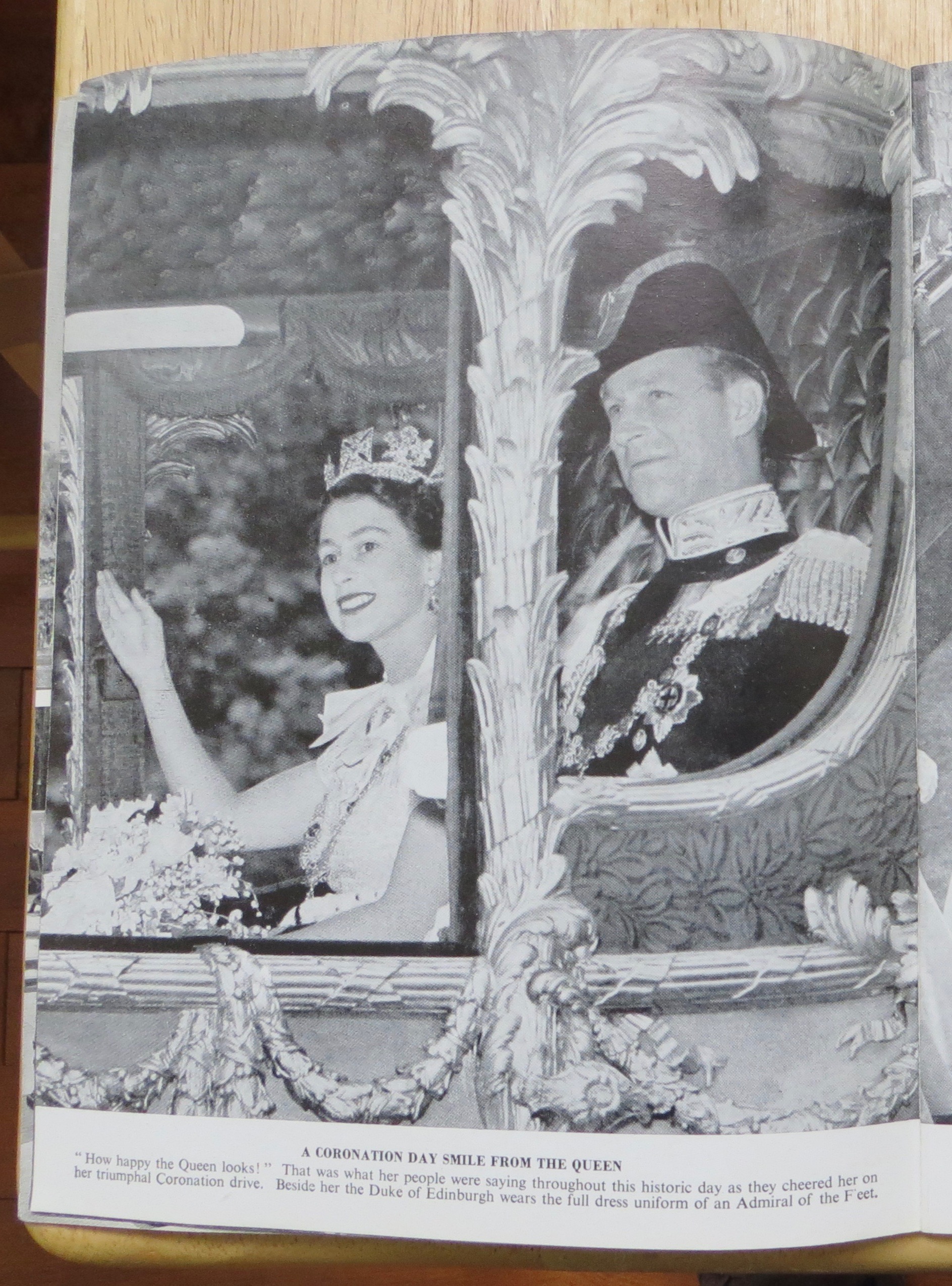 1953 The Queen's Coronation Day Pictorial Record