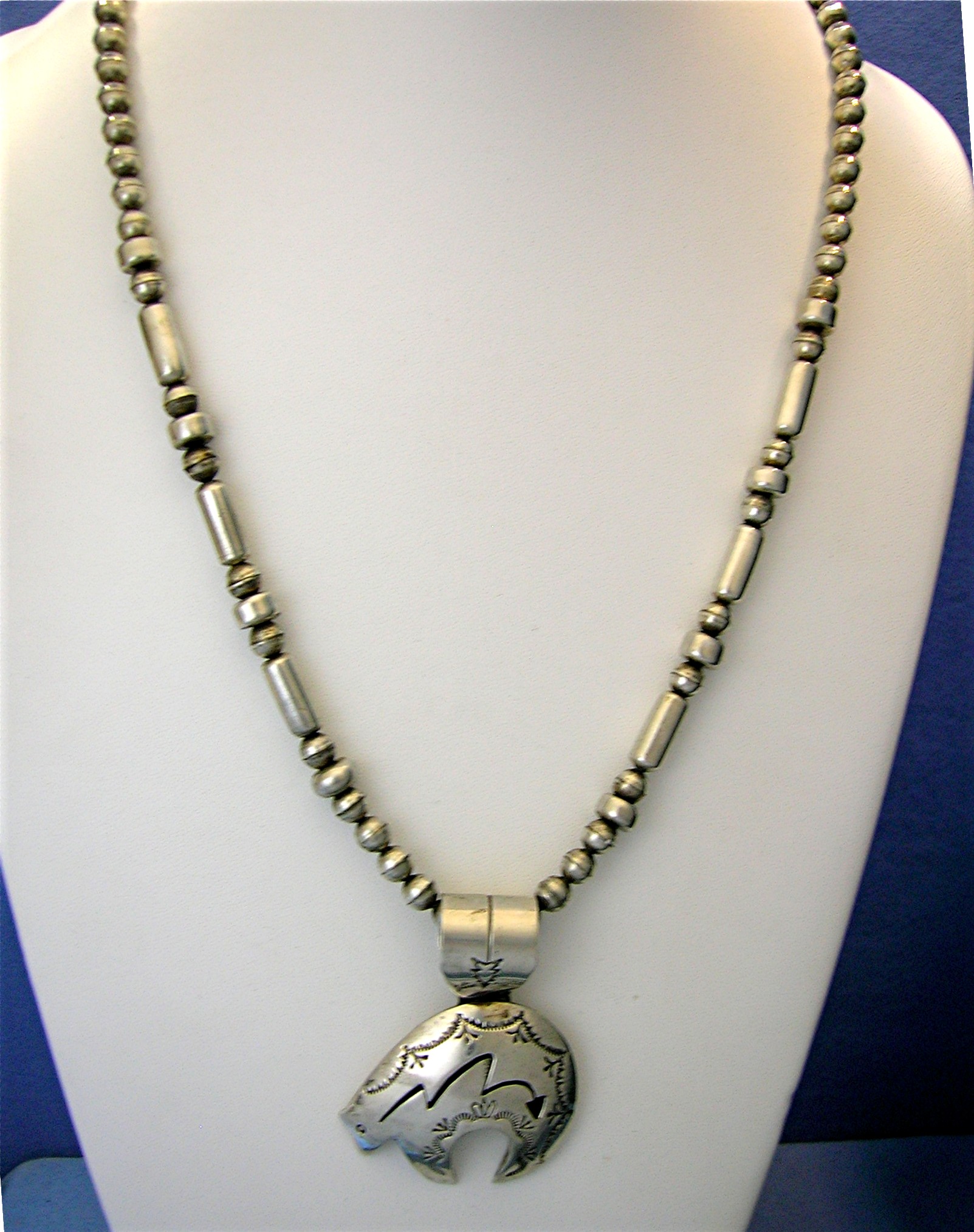 Necklace Sterling Silver MARY JACKSON Bear 23 Inch bead