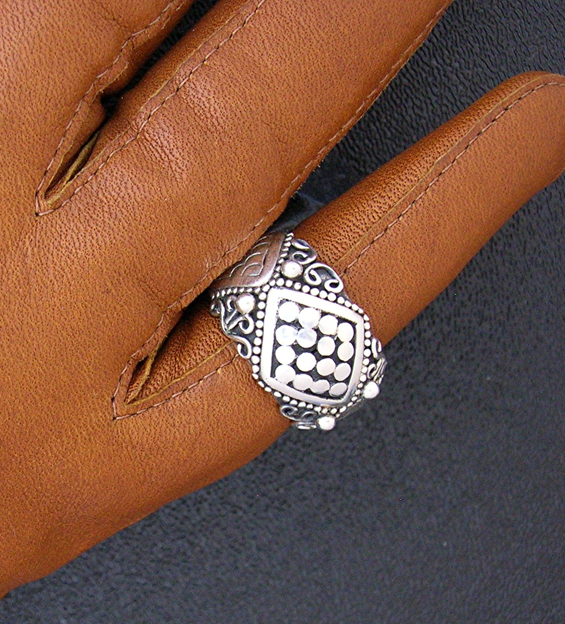 Sterling Silver Scrolled  Ornate Ring . . . . . .