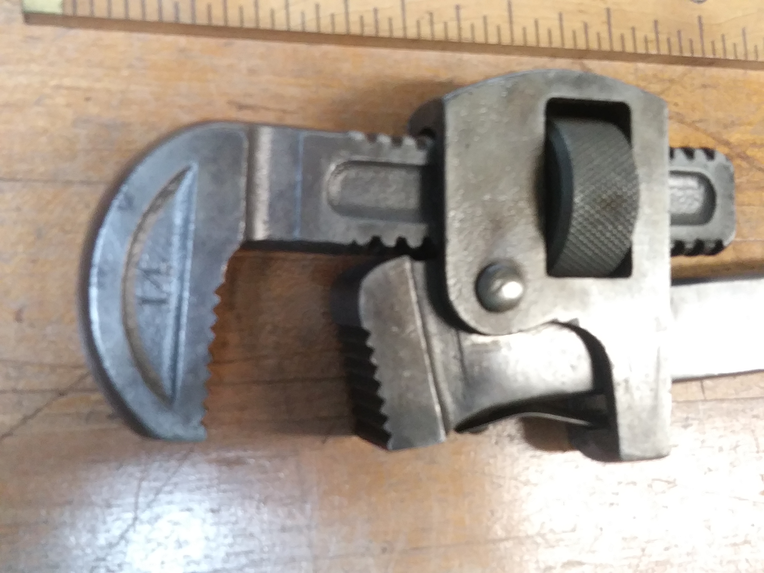 Danielson Adjustable Pipe Wrench 14 inch