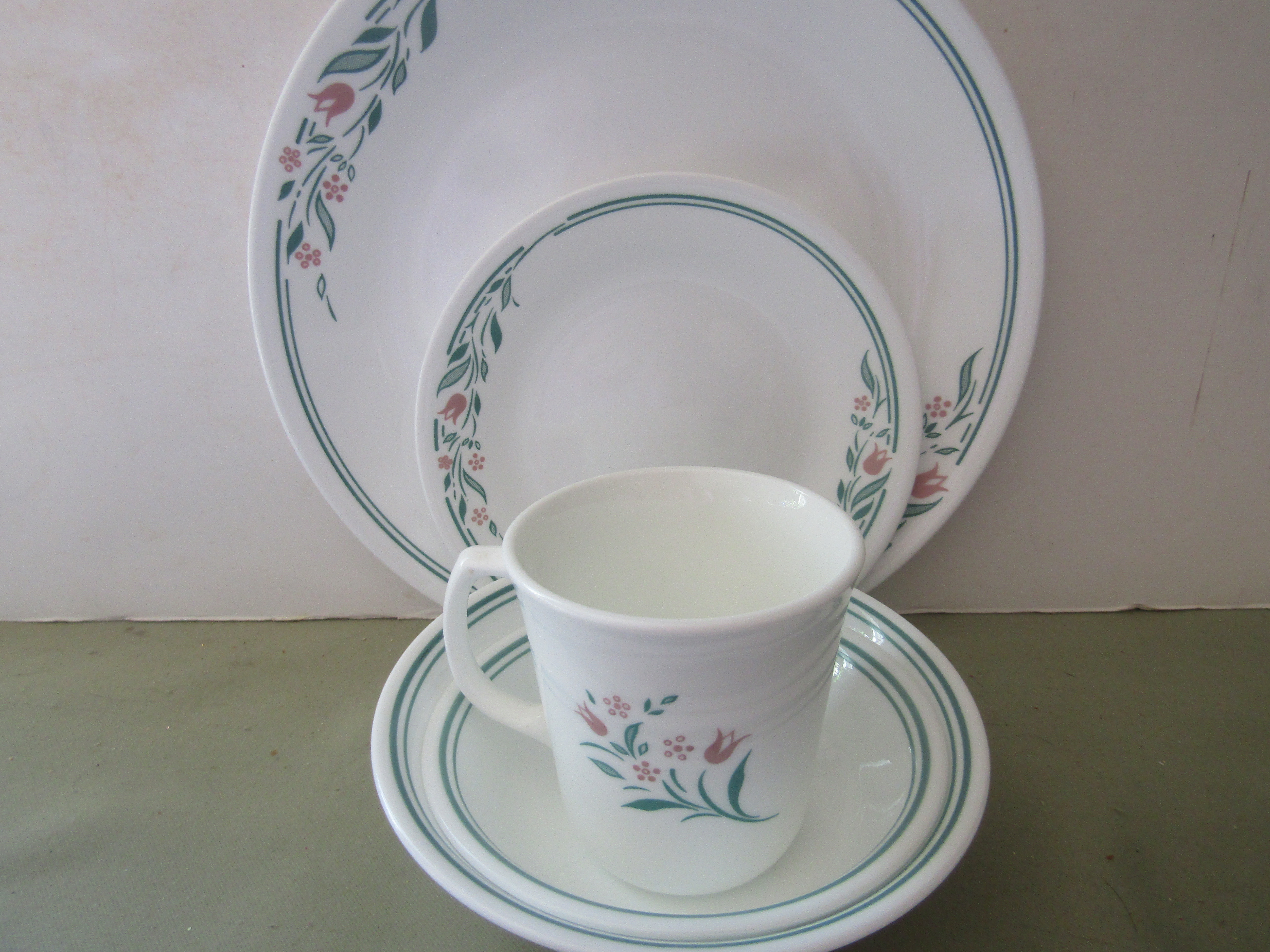Corning Corelle Rosemarie 5 Piece Place Setting