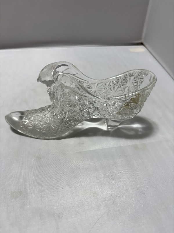 Fenton Art Glass Slipper Shoe Figurine Cat Head Daisy Button with original Label