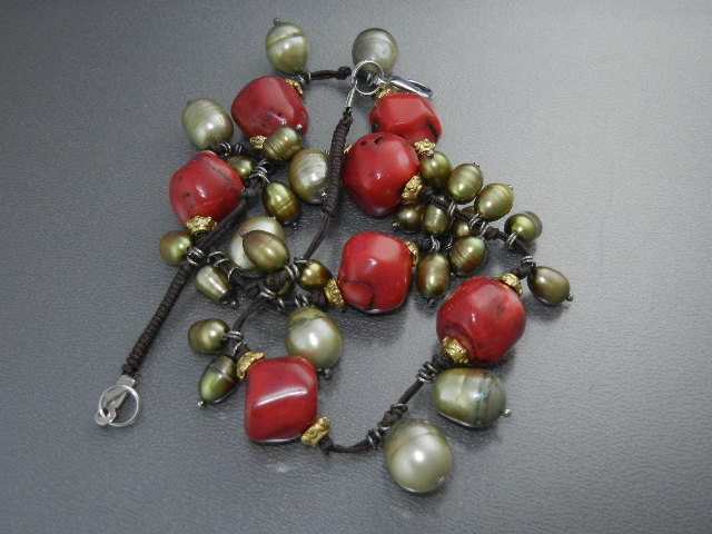 Coral Green Freshwater Pearls Necklace Lobster Clasp