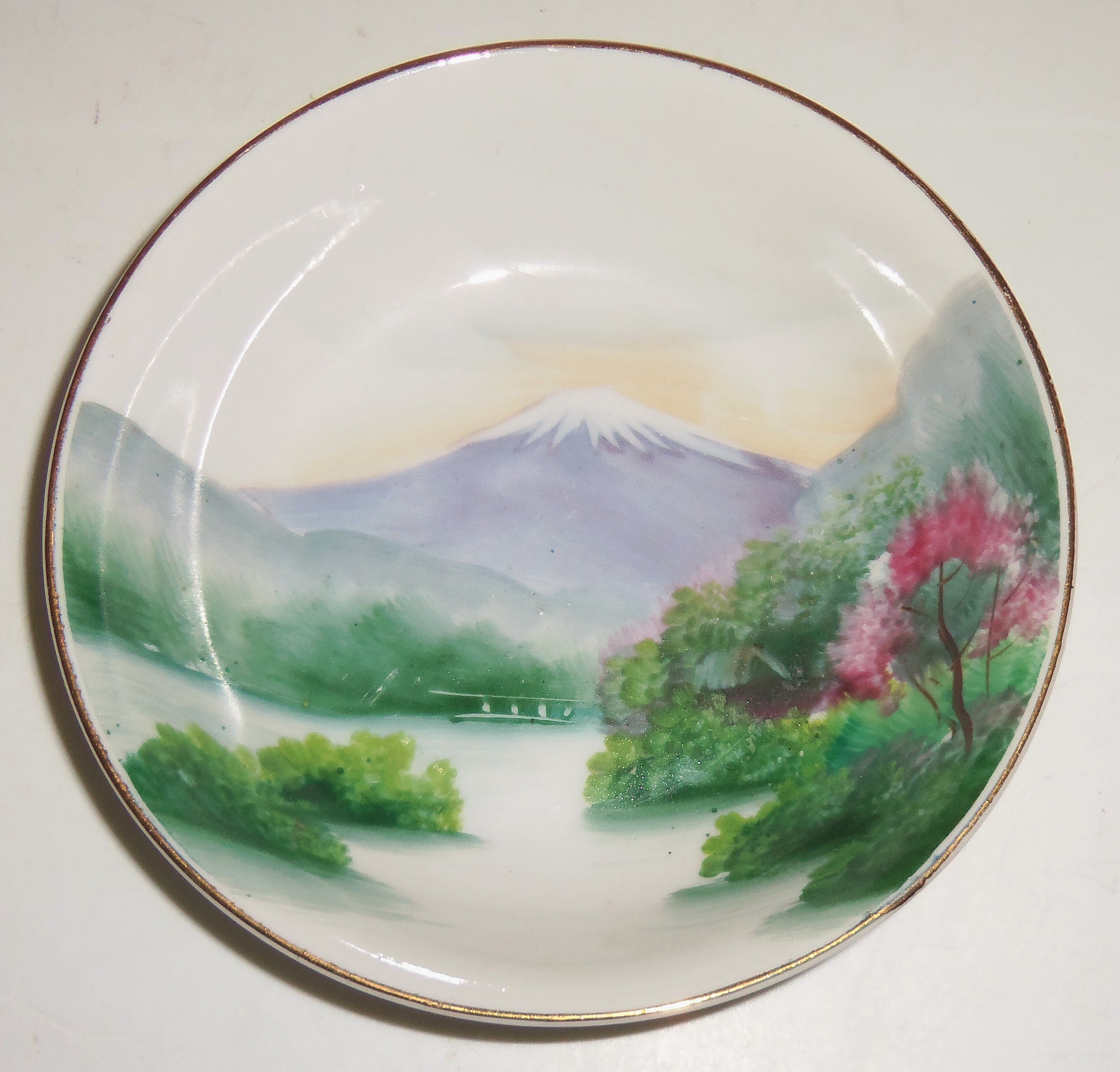 Oriental China Hand Decorated Mt Fuji Fruit Bowl!