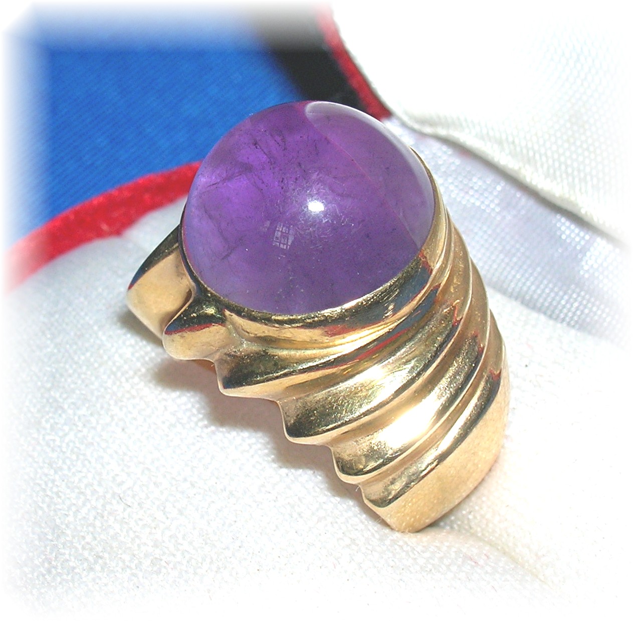 Ring 14K Yellow Gold Cabochon Amethyst
