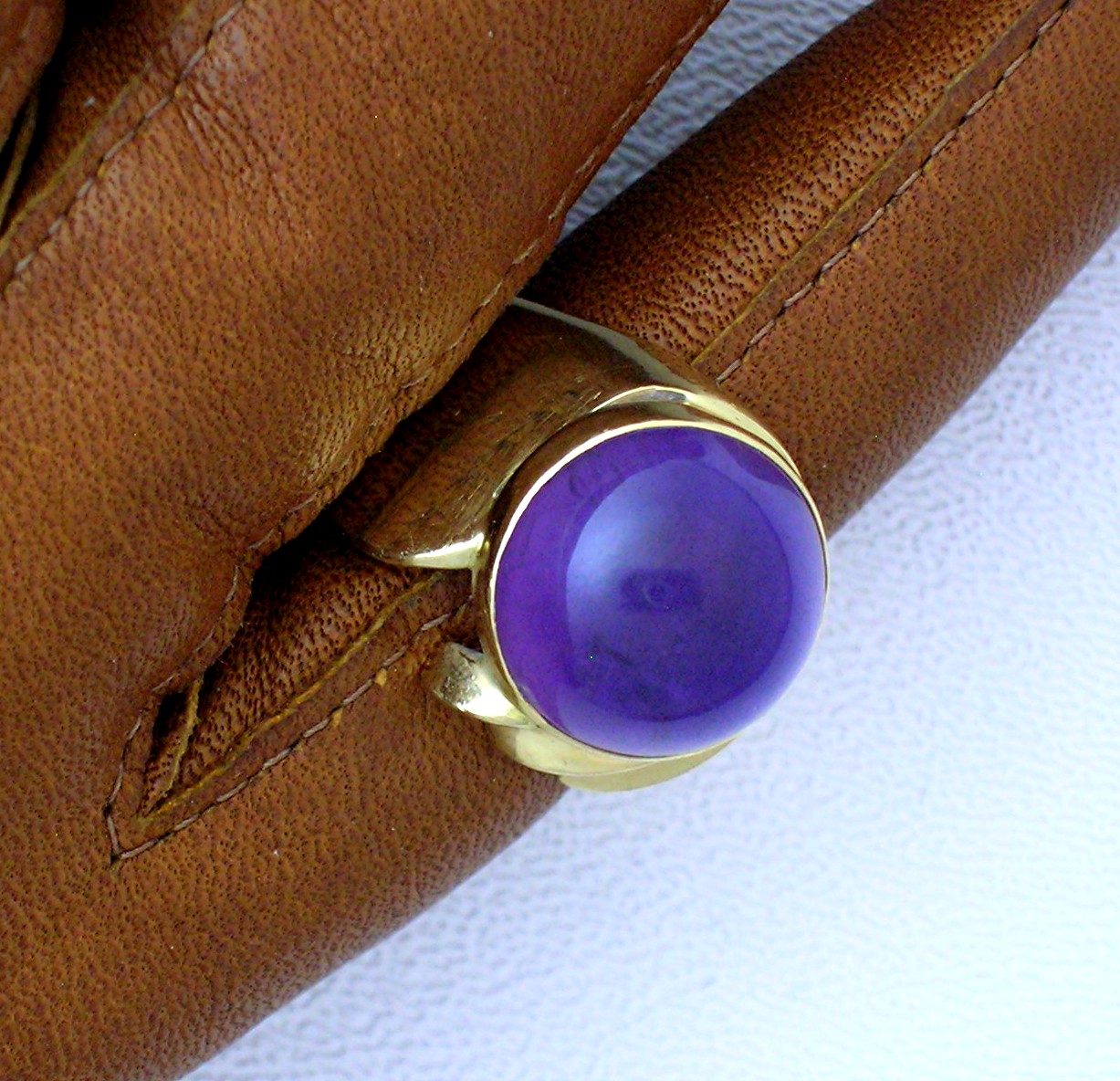Ring 14K Yellow Gold Cabochon Amethyst