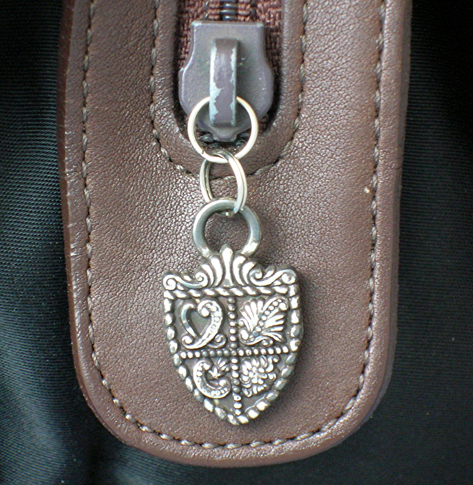 Brighton Leather Tan Black Micro Fibre Purse Bag