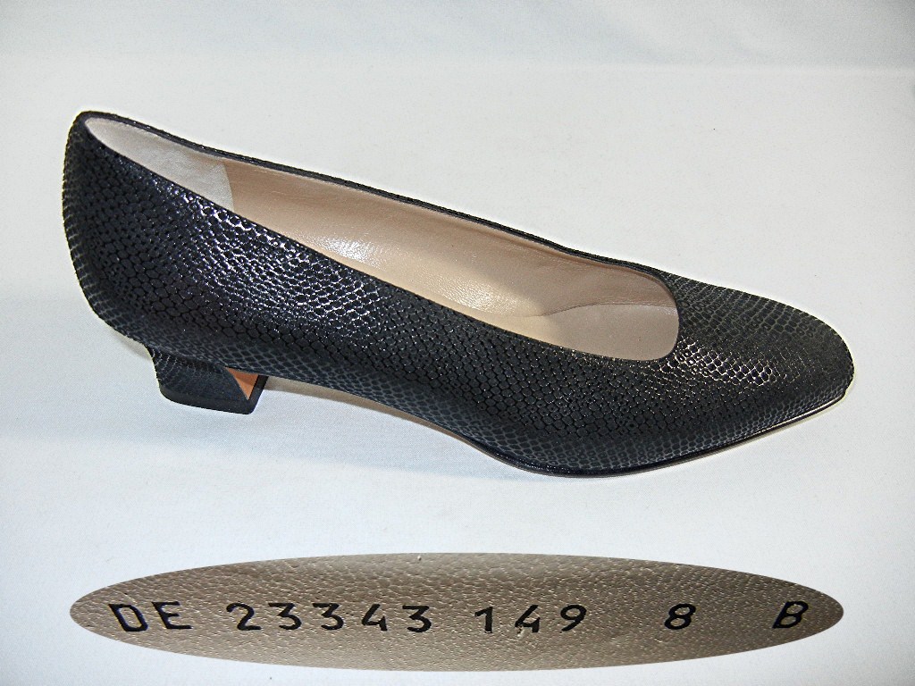 Salvatore  Farragamo Shoes  Black 8 B Italy