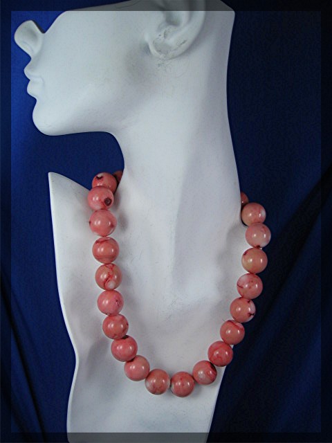 Pink Turquoise Bead Necklace 17 Inch