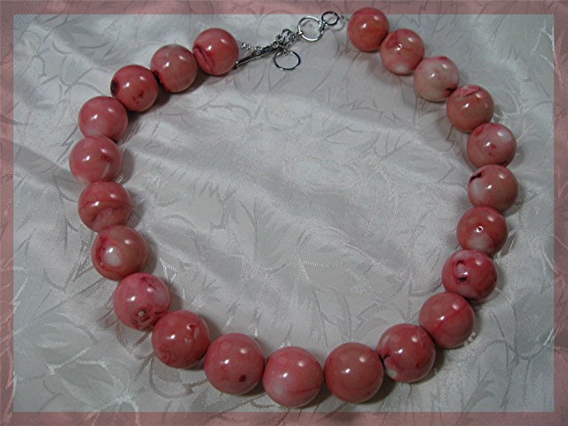 Pink Turquoise Bead Necklace 17 Inch