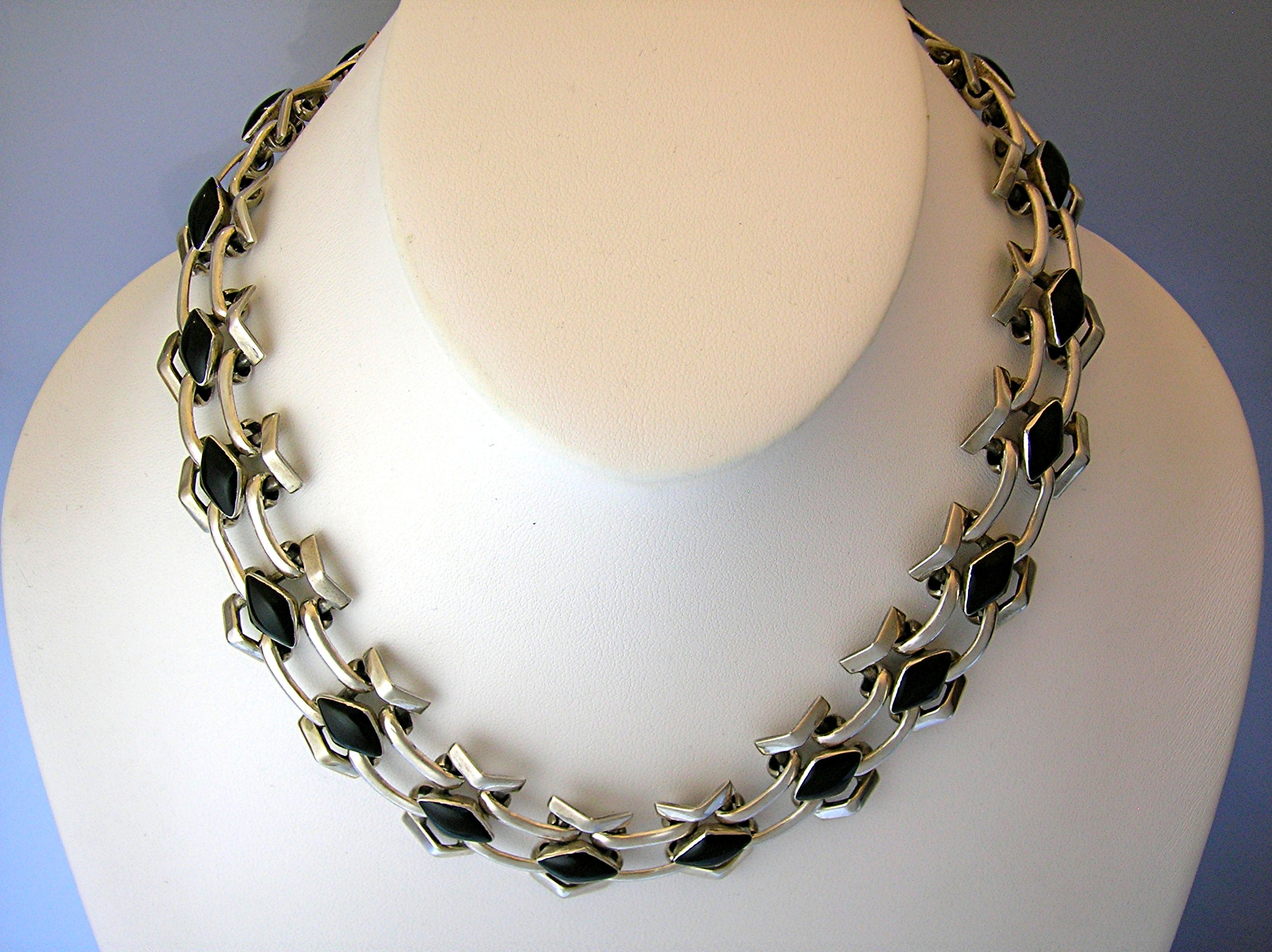 Taxco Mexico Sterling Silver 950 Black Onyx necklace