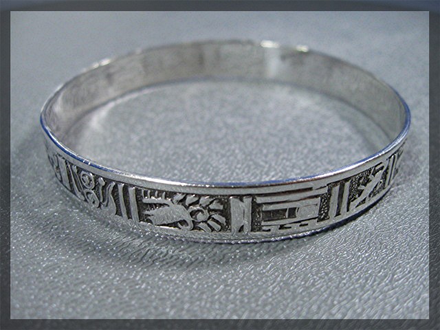 Bracelet Sterling Silver Bangle Mexico Aztec Motif