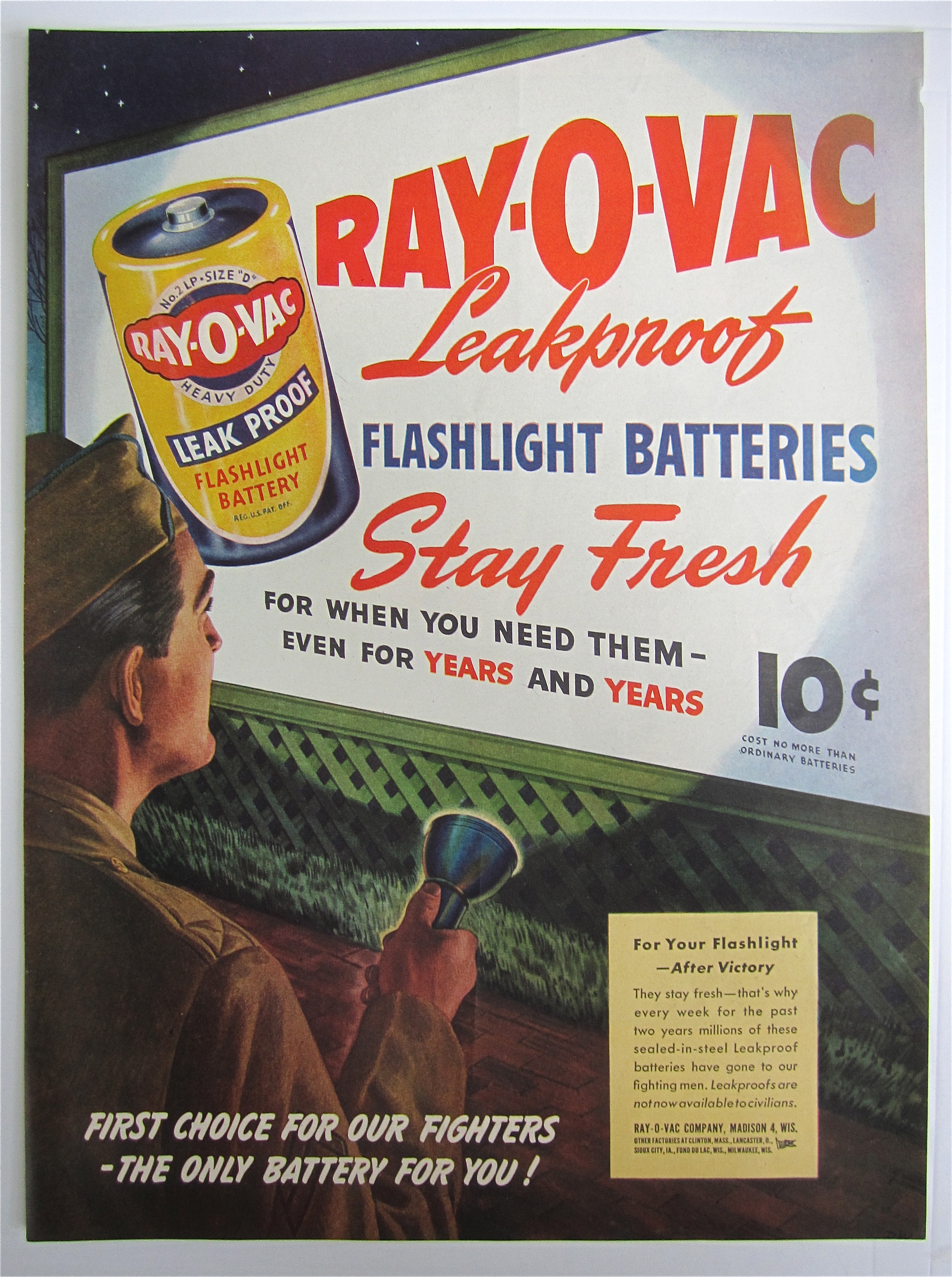 1945 Ray O Vac Flashlight Battery w Man & Flashlight