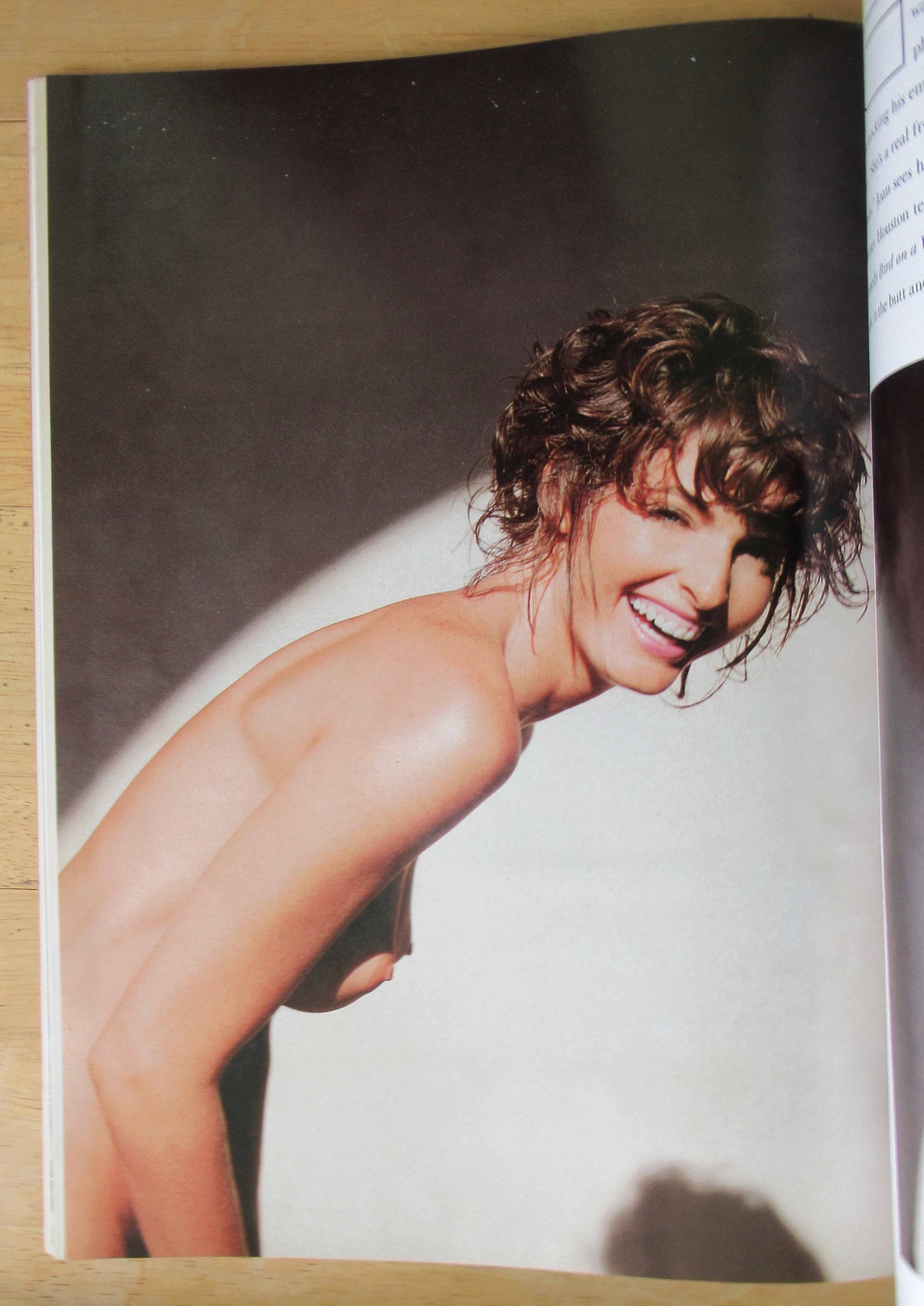 Playboy Magazine-January 1990-Peggy McIntaggart