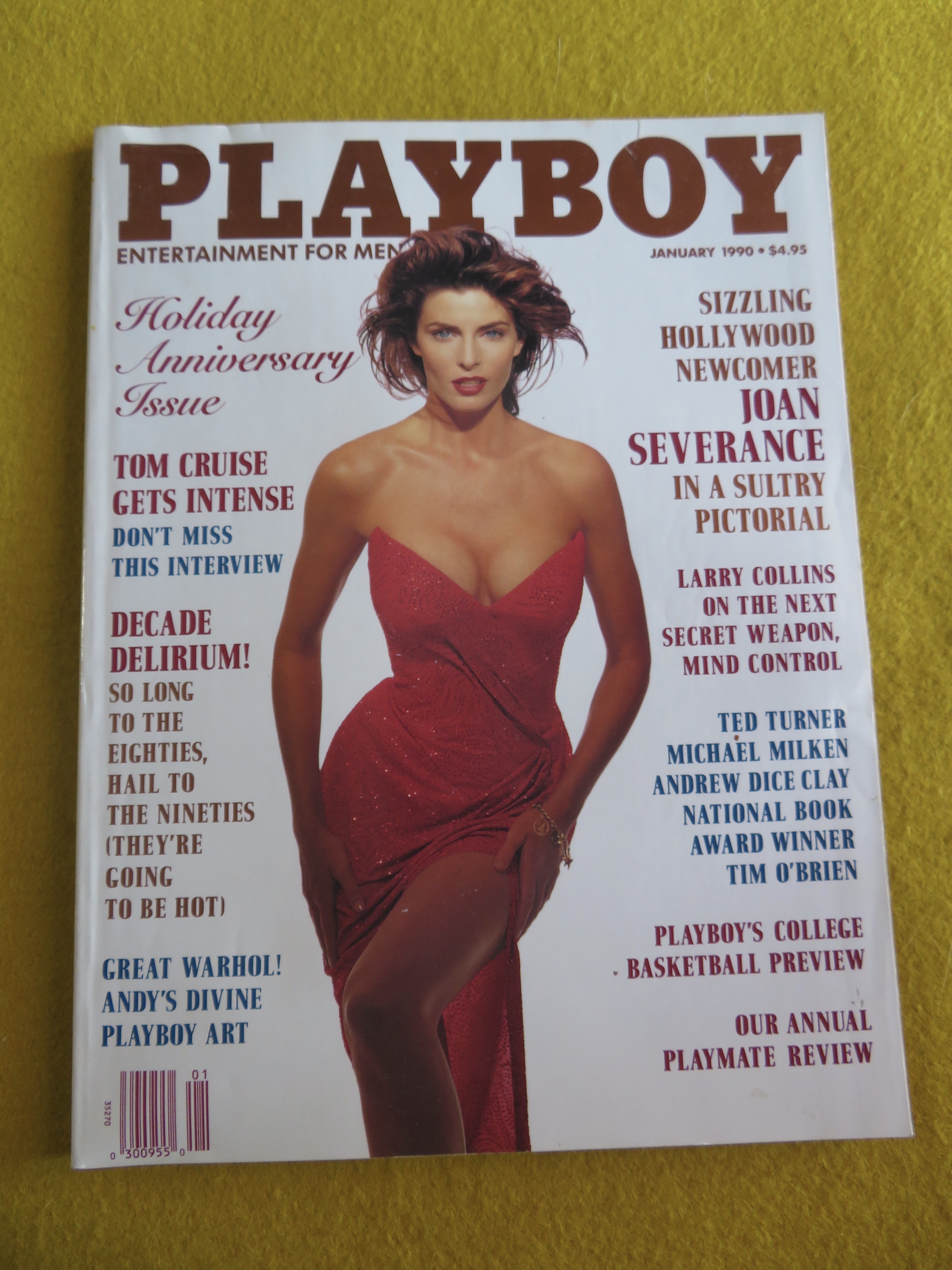 Playboy Magazine-January 1990-Peggy McIntaggart