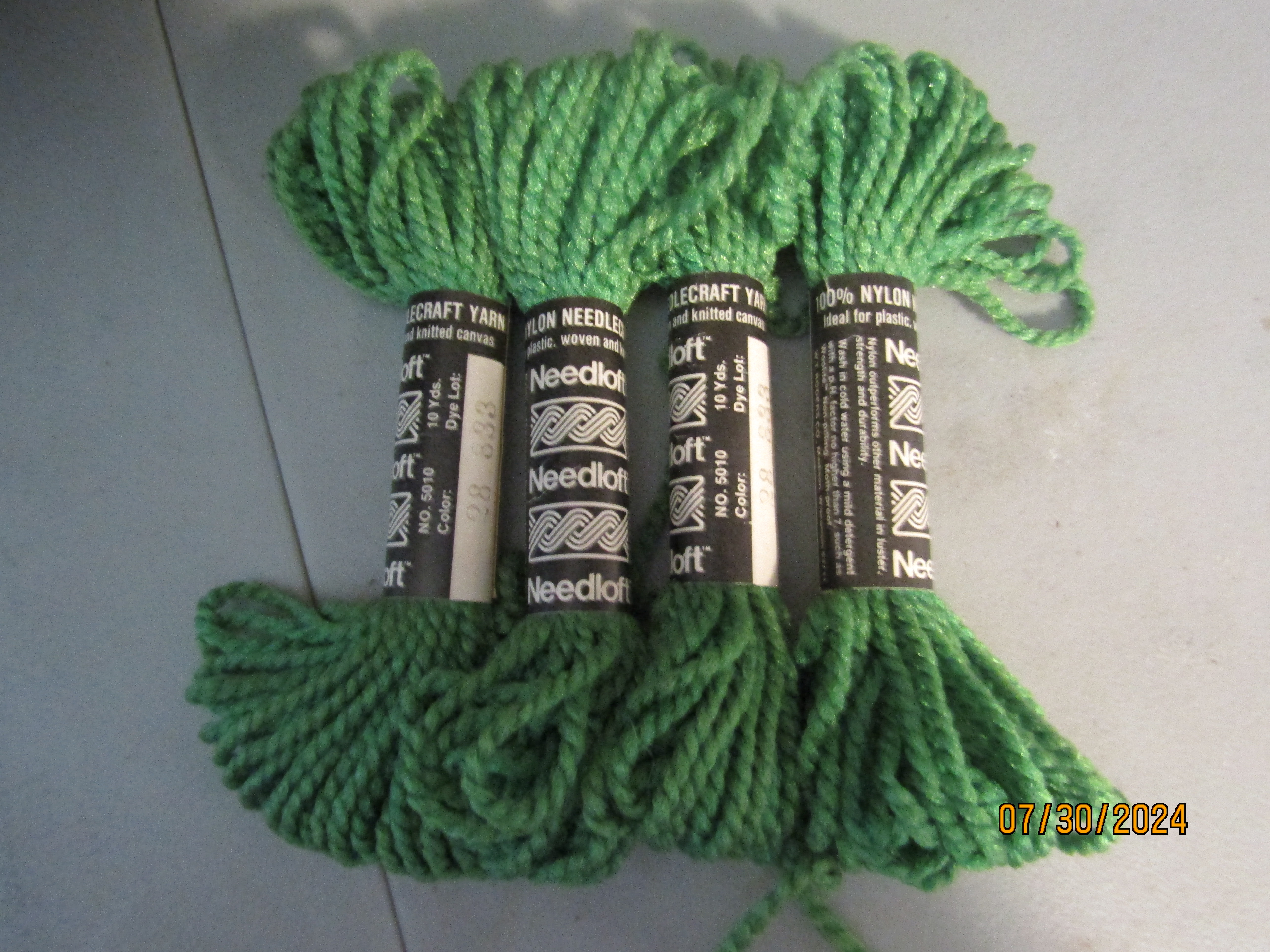 Needleloft  Christmas Green Plastic Canvas Yarn