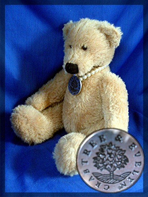 Russ Berrie Teddy Bear - Crabtree and Evelyn - 9 inches