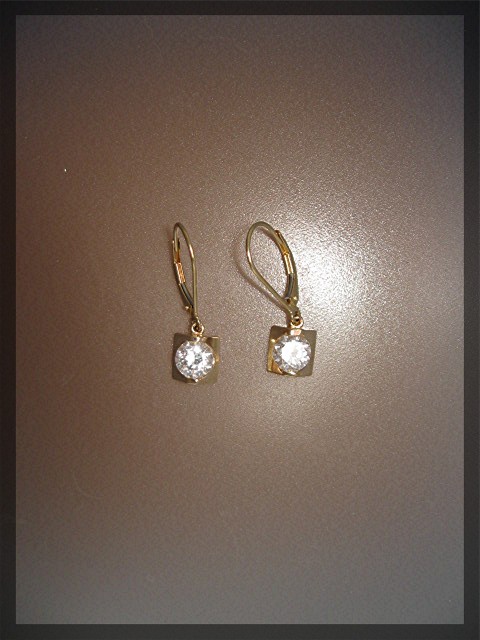 Earrings 14K Gold CZ Leverback Dangle Pierced