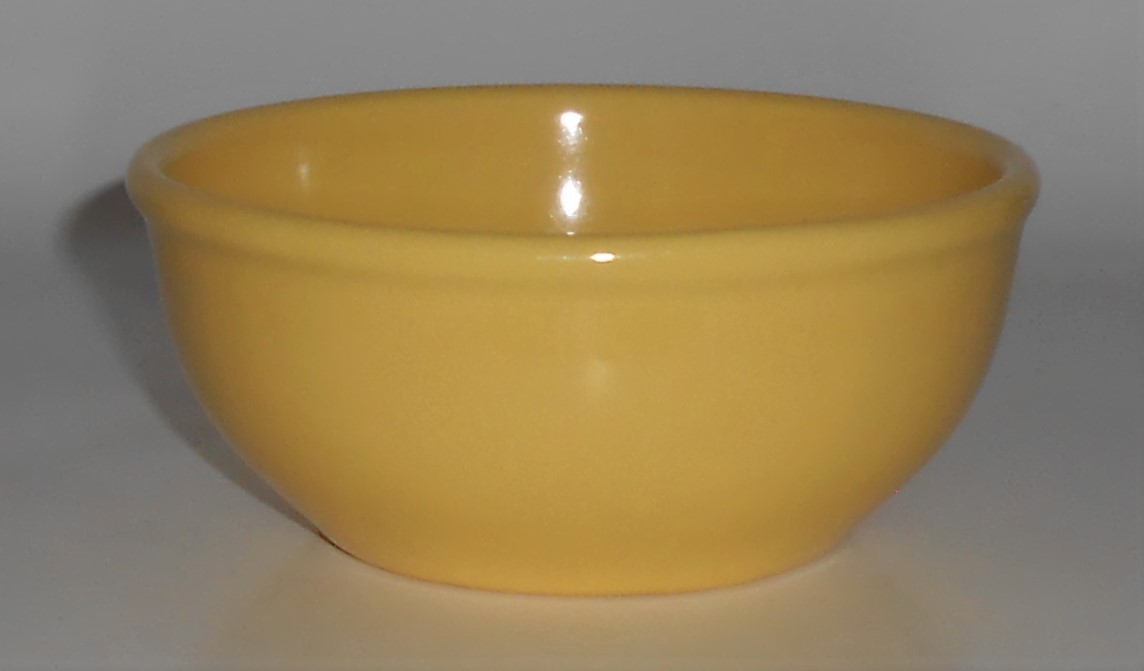 Metlox Pottery Poppy Trail Series 200 Gl Yellow Chili