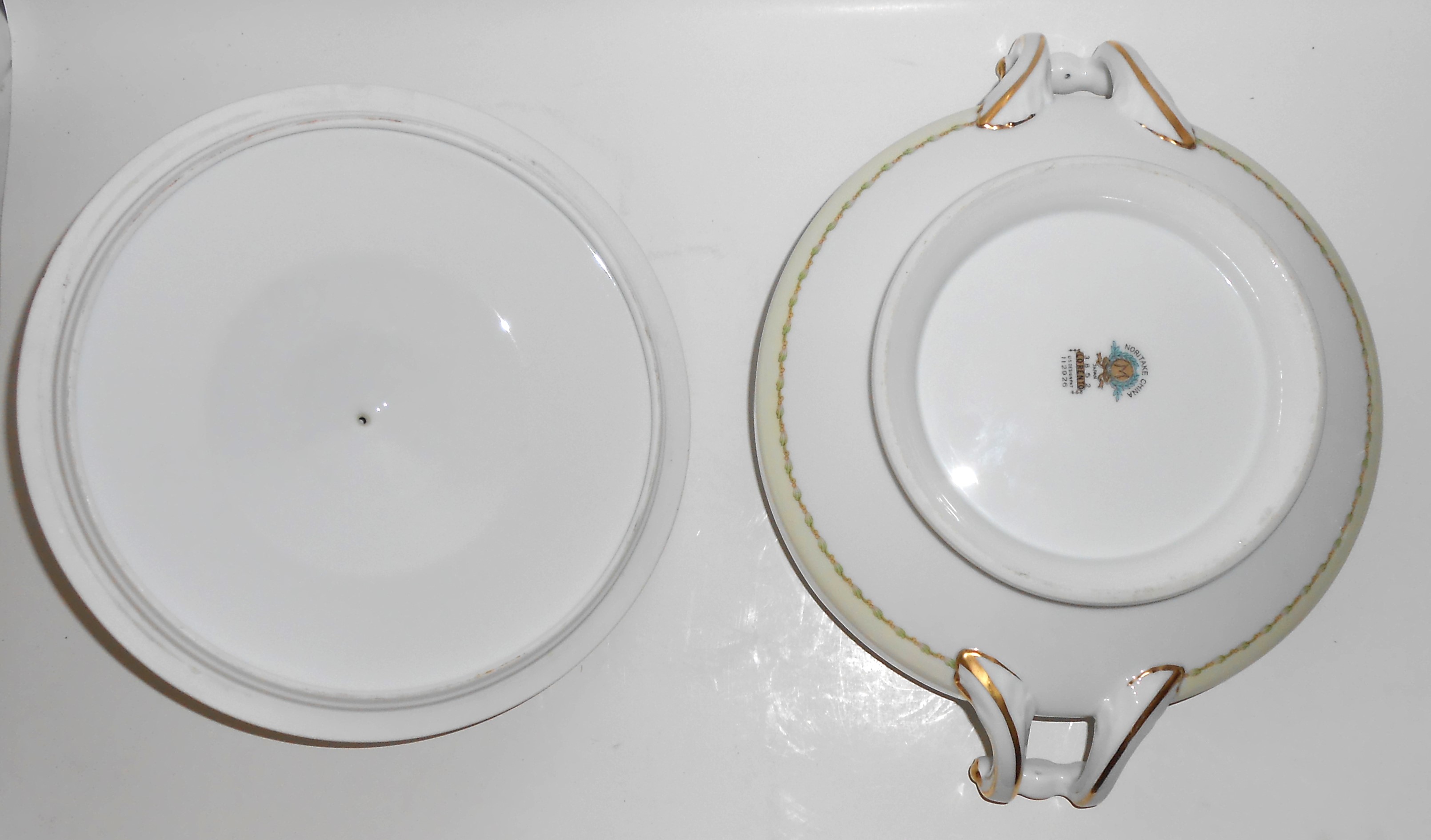 Noritake Porcelain China Lorento W/Gold Covered Vegetab