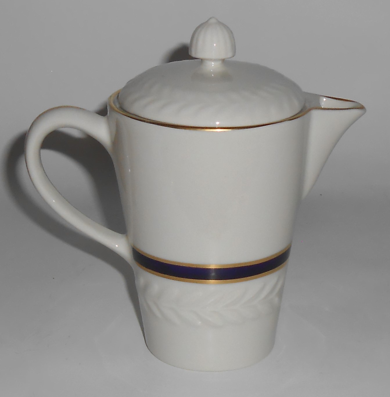 Shenango Restaurant Ware China Carlton Cobalt/Gold Indi