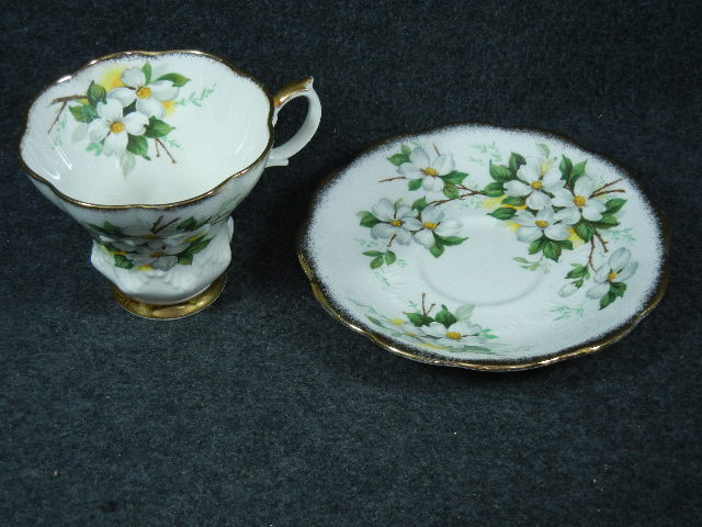 Vintage Royal Albert Bone China White Dogwood Pattern