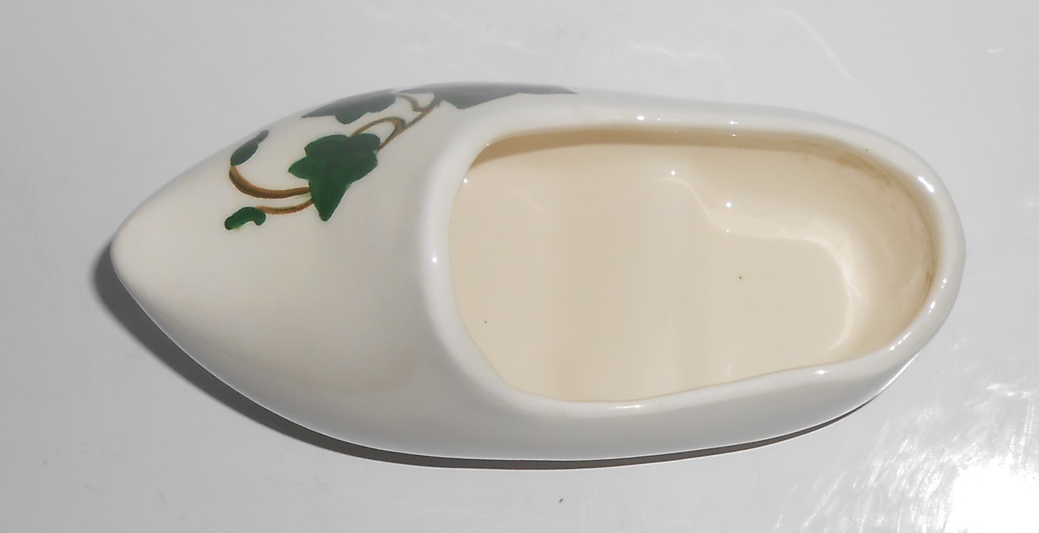 Metlox Pottery Poppy Trail California Ivy Dutch Shoe Pl