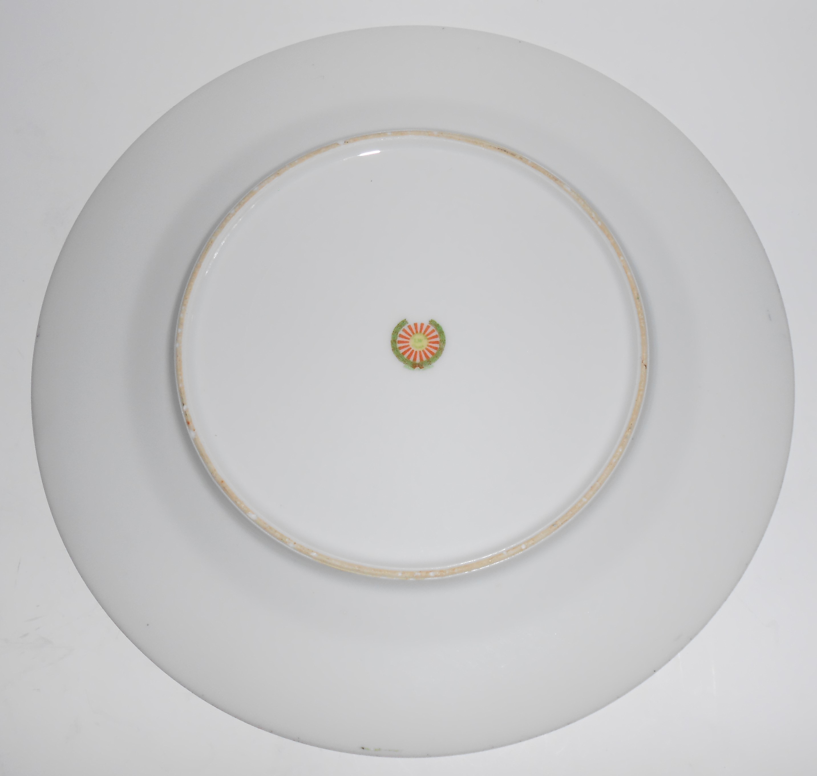 LW Supreme Porcelain China Floral w/Gold Dinner Plate