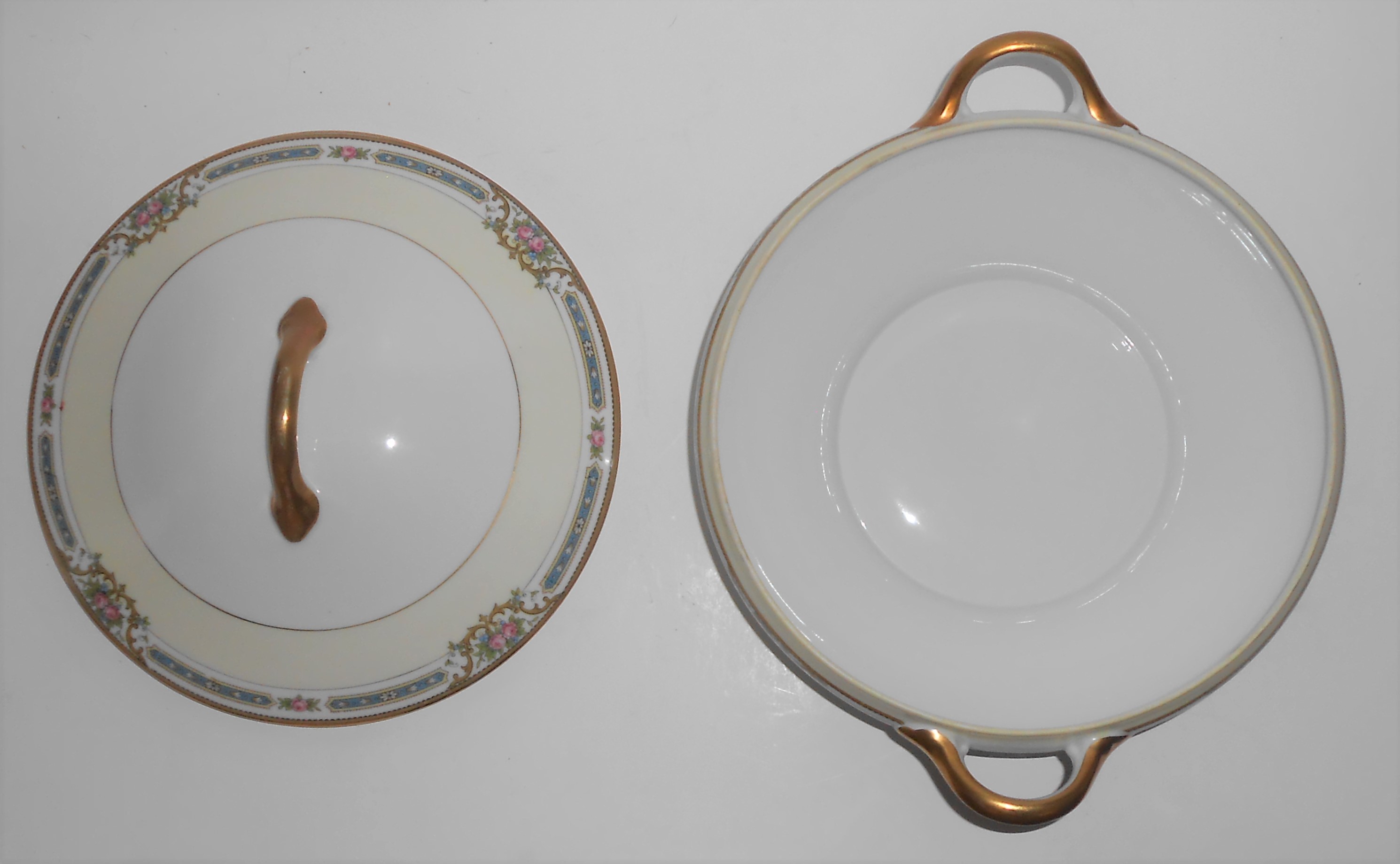 Noritake Porcelain China YBRY Handled Covered Vegetable