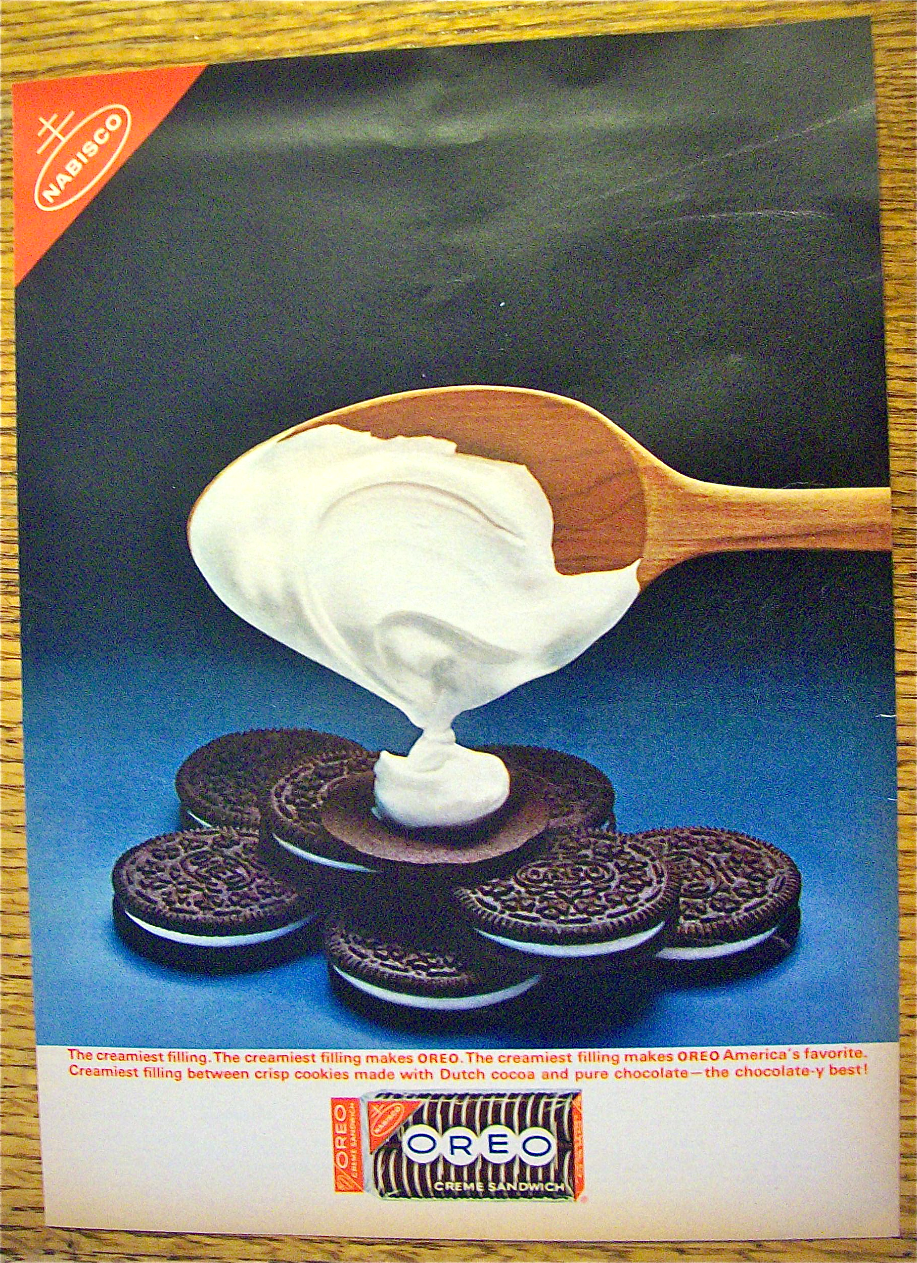 1963 Nabisco Oreo Creme Sandwich w/Spoon & Creme
