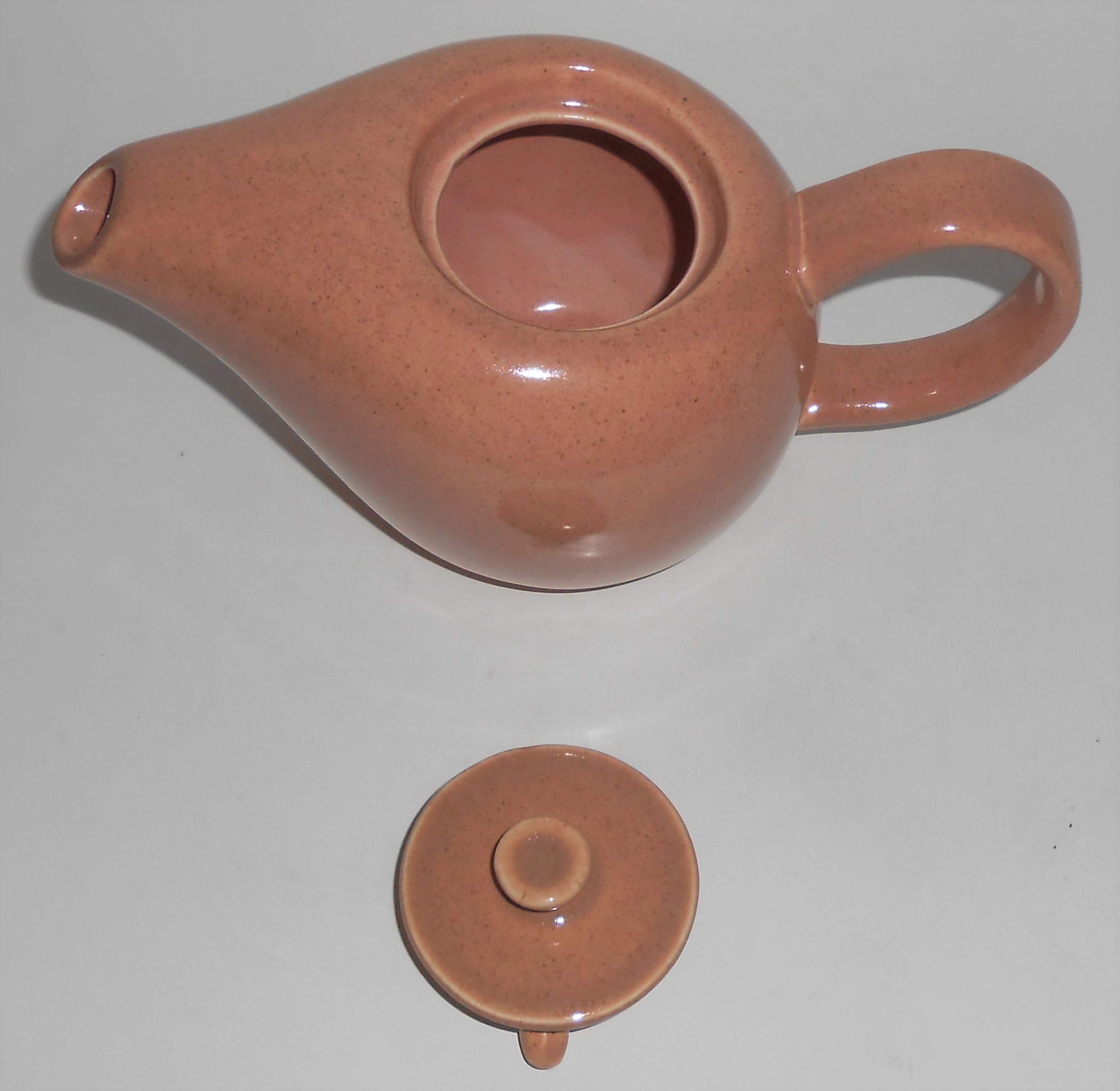 Russel Wright Pottery American Modern Coral 2-Cup Teapo