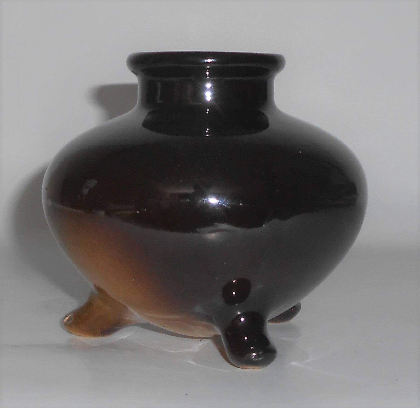 Denver China & Pottery Company 3-Footed Lonhuda Floral