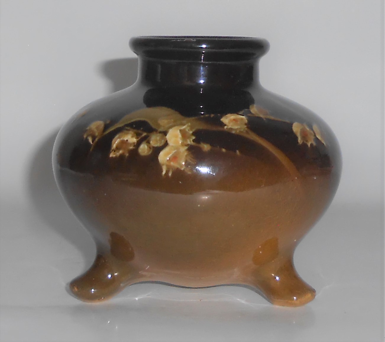 Denver China & Pottery Company 3-Footed Lonhuda Floral