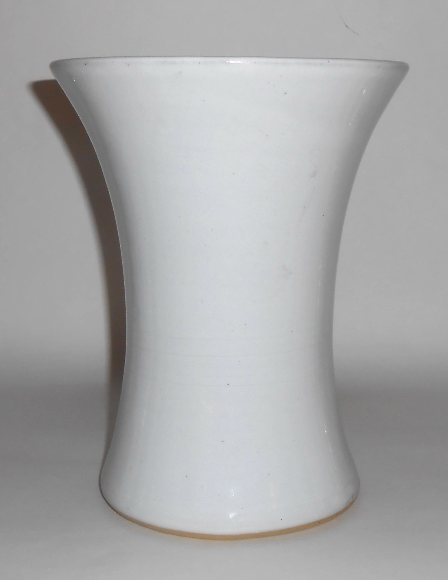 Bauer Pottery Matt Carlton White Carnation Vase!