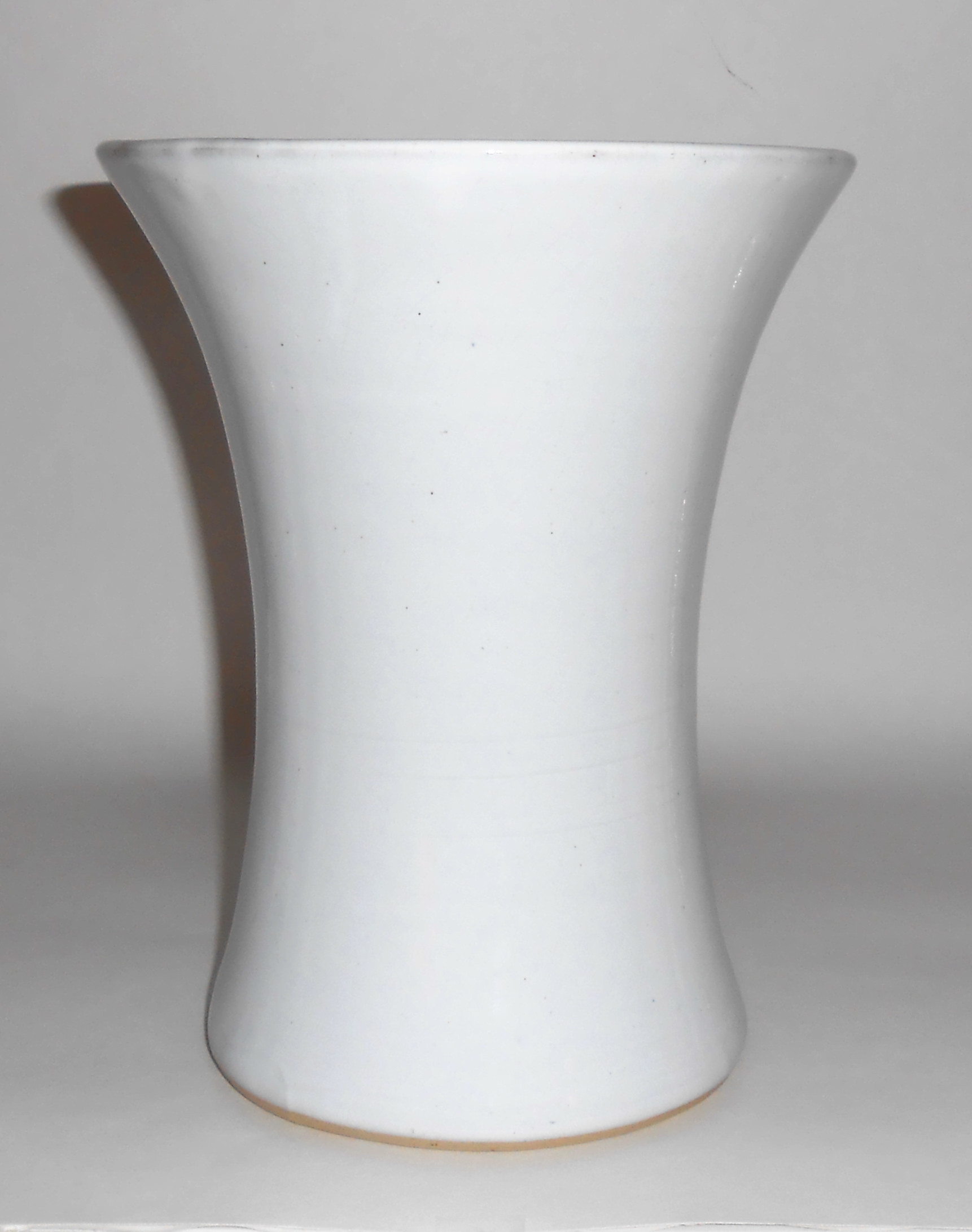 Bauer Pottery Matt Carlton White Carnation Vase!