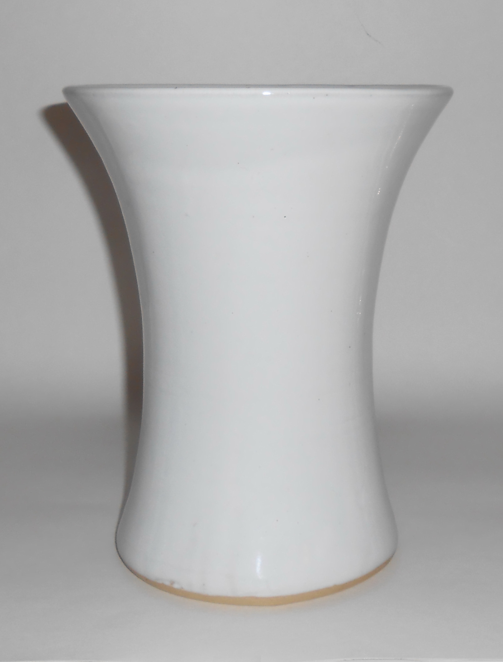 Bauer Pottery Matt Carlton White Carnation Vase!