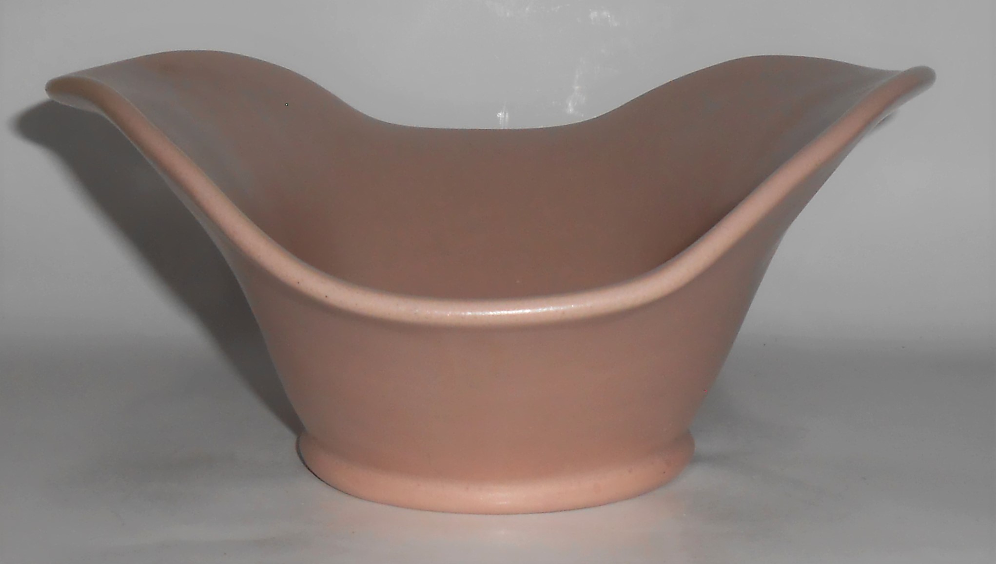 Early Camark Pottery Matte Pink #878 Art Bowl