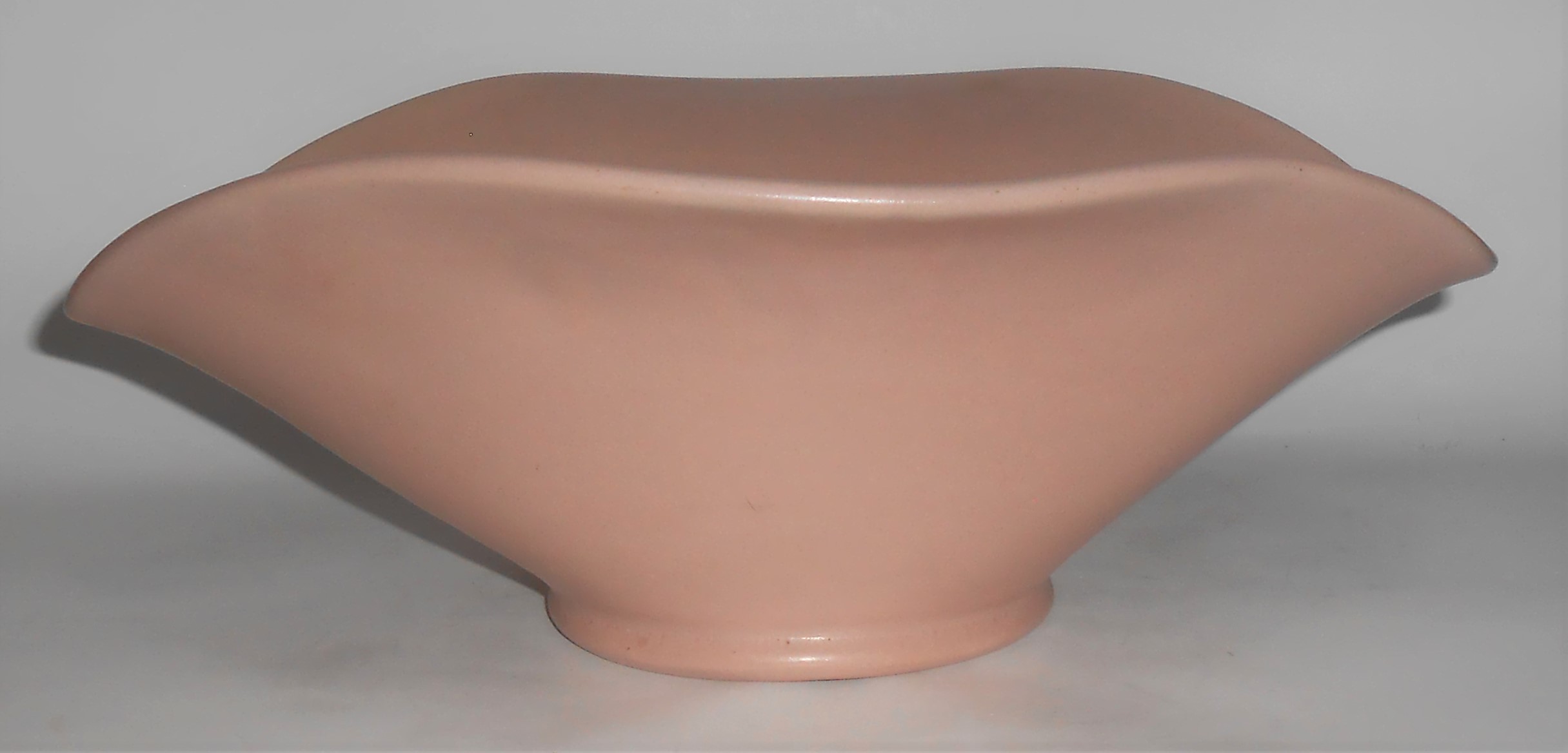 Early Camark Pottery Matte Pink #878 Art Bowl