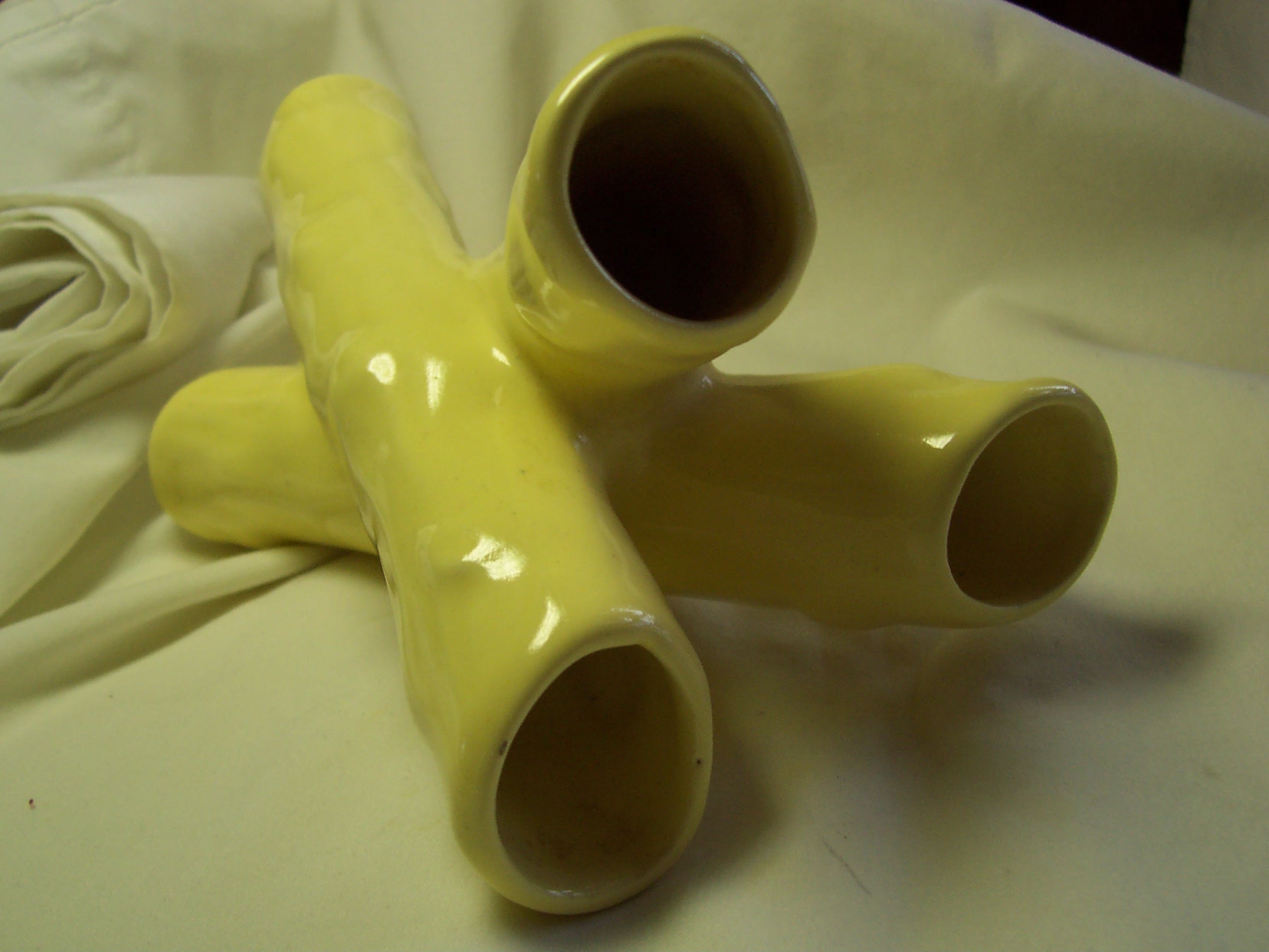 Pottery Rooter Flower Frog Vase 3 branch